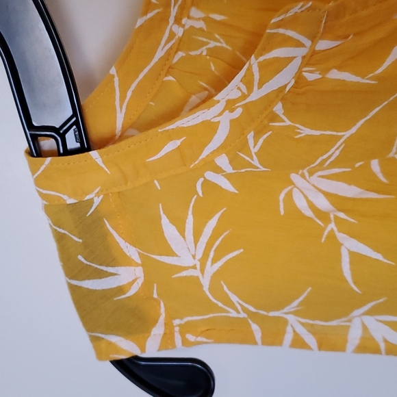 Liz Claiborne Yellow Tank Top w/White Palm Frawns Size Large - Picture 4 of 5